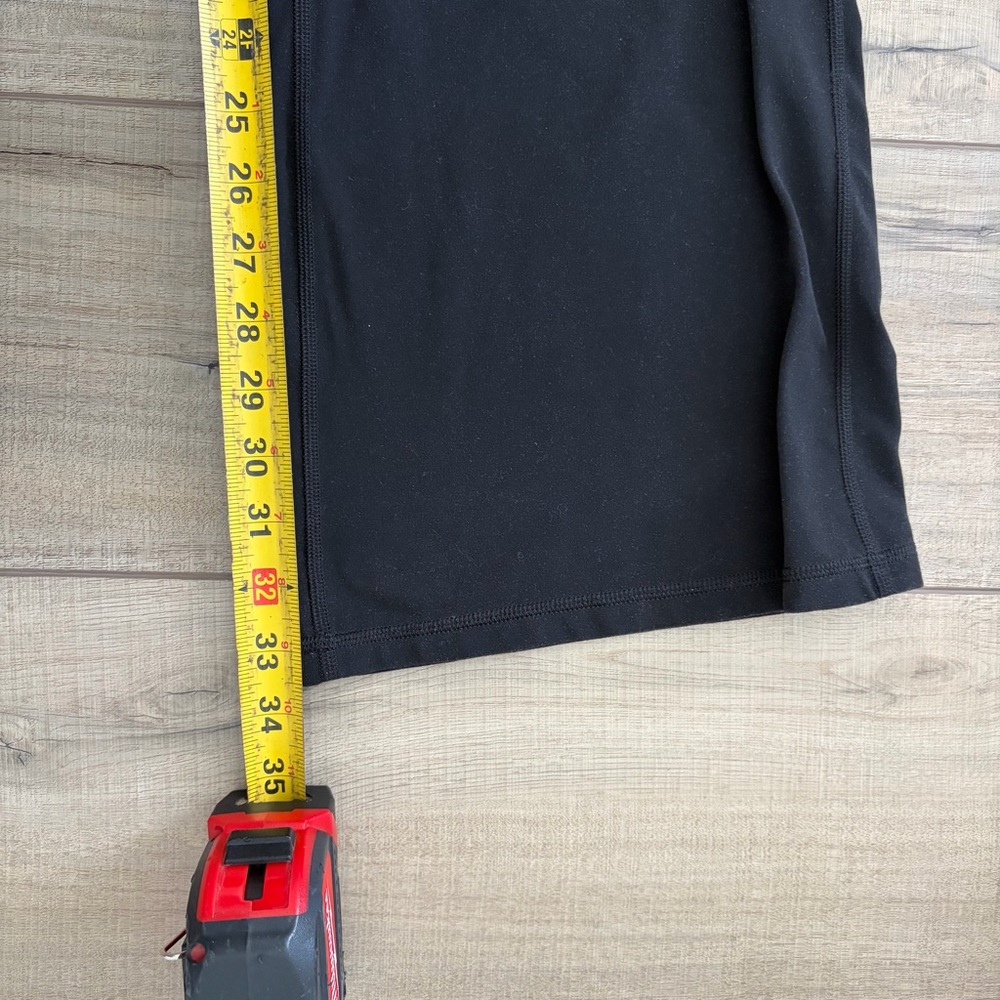 Athleta Ultra High Rise Elation Flare Leggings Black 34.5in Medium TALL - Picture 11 of 12